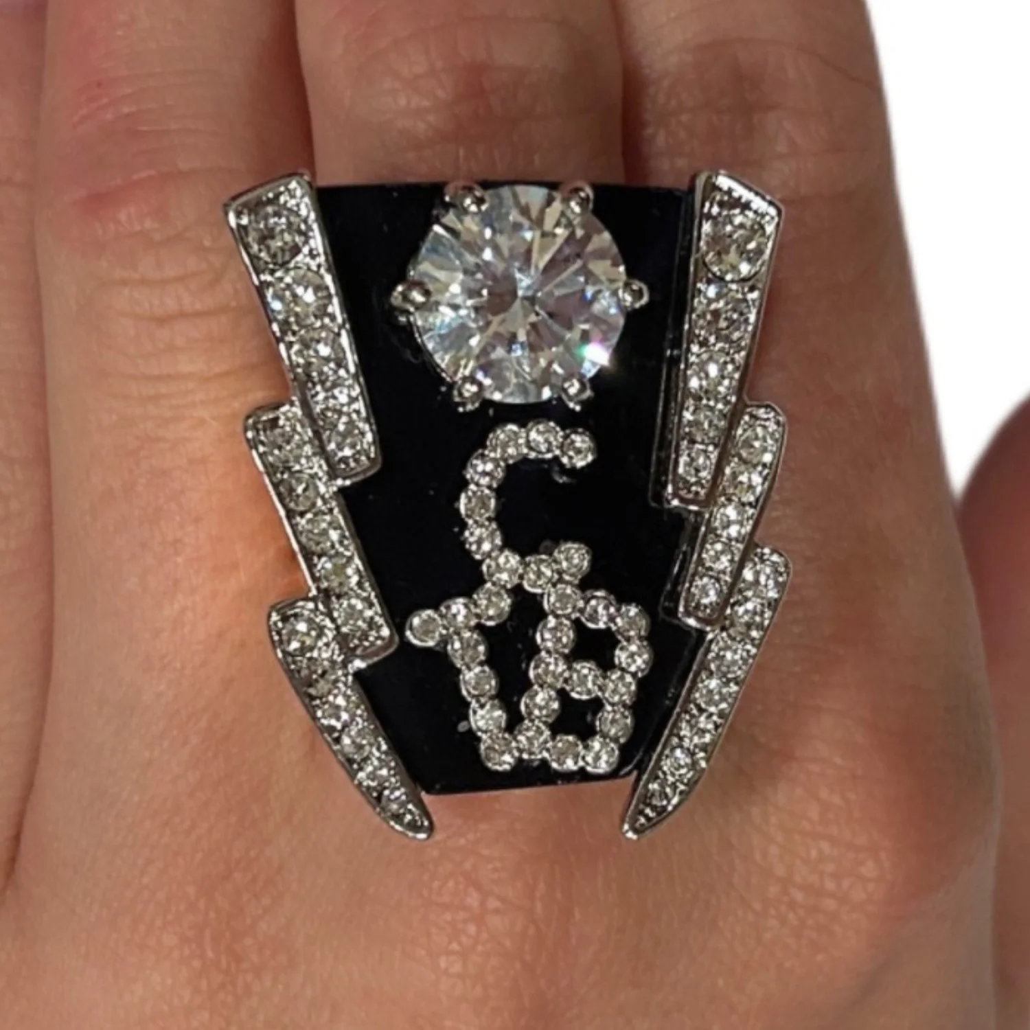 Elvis Signature Style: Gold Plated TCB Ring - Image 6