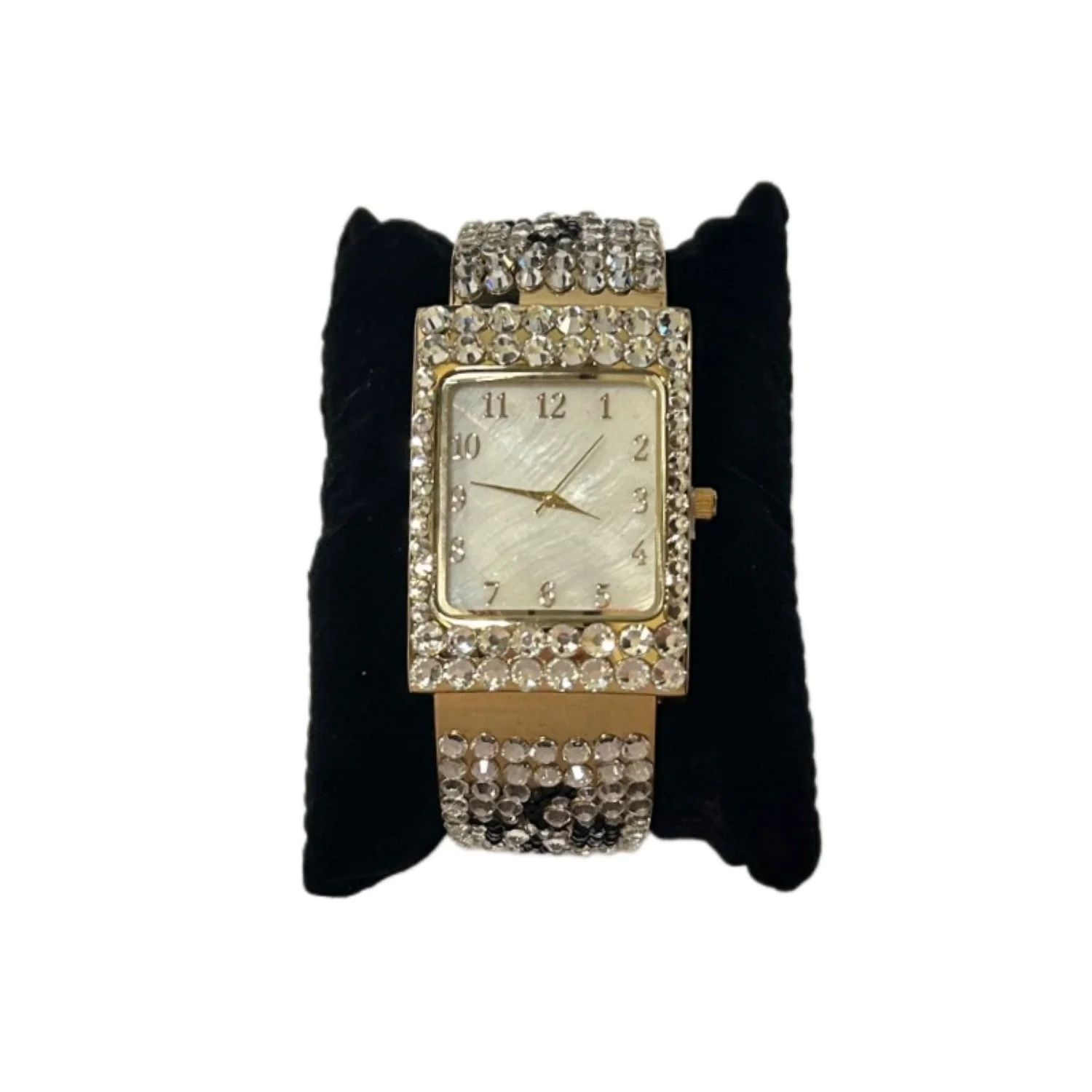 Elvis Signature Style: TCB Crystal Watch